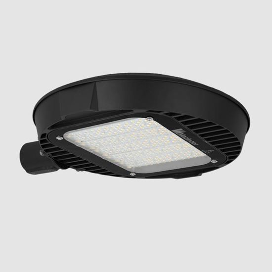 Picture Of SATURN Street light with horizontal boom entry